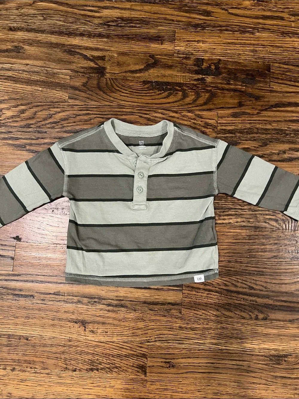Ralph Lauren, GAP, OshKosh Bundle Boys 12 Month Shirts Overall Shorts